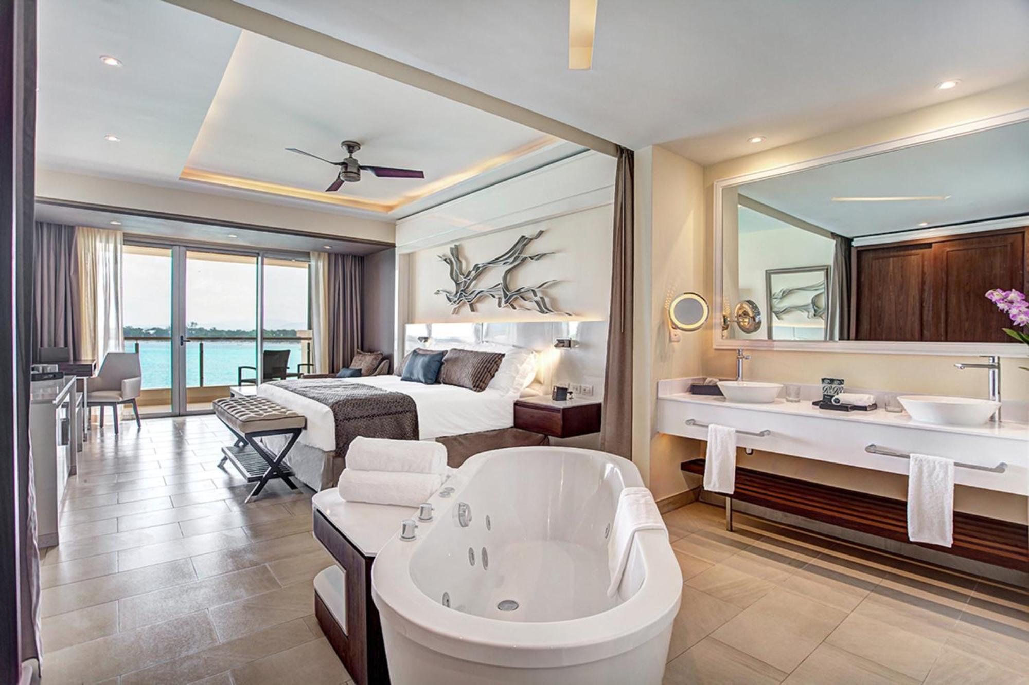 Luxury Junior Suite Ocean View,992351917:JPEG