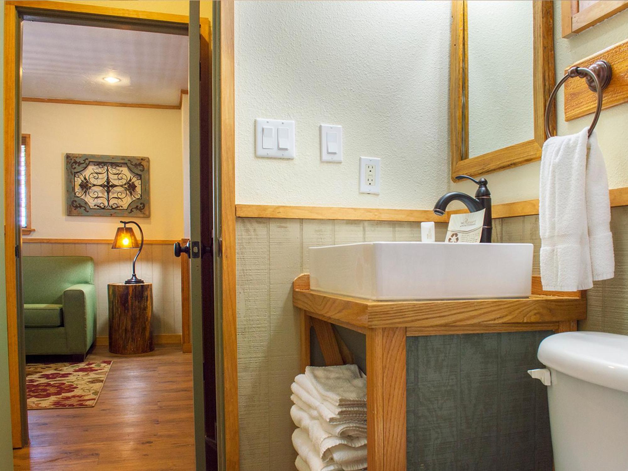 One-Bedroom Suite with Two Double Beds
