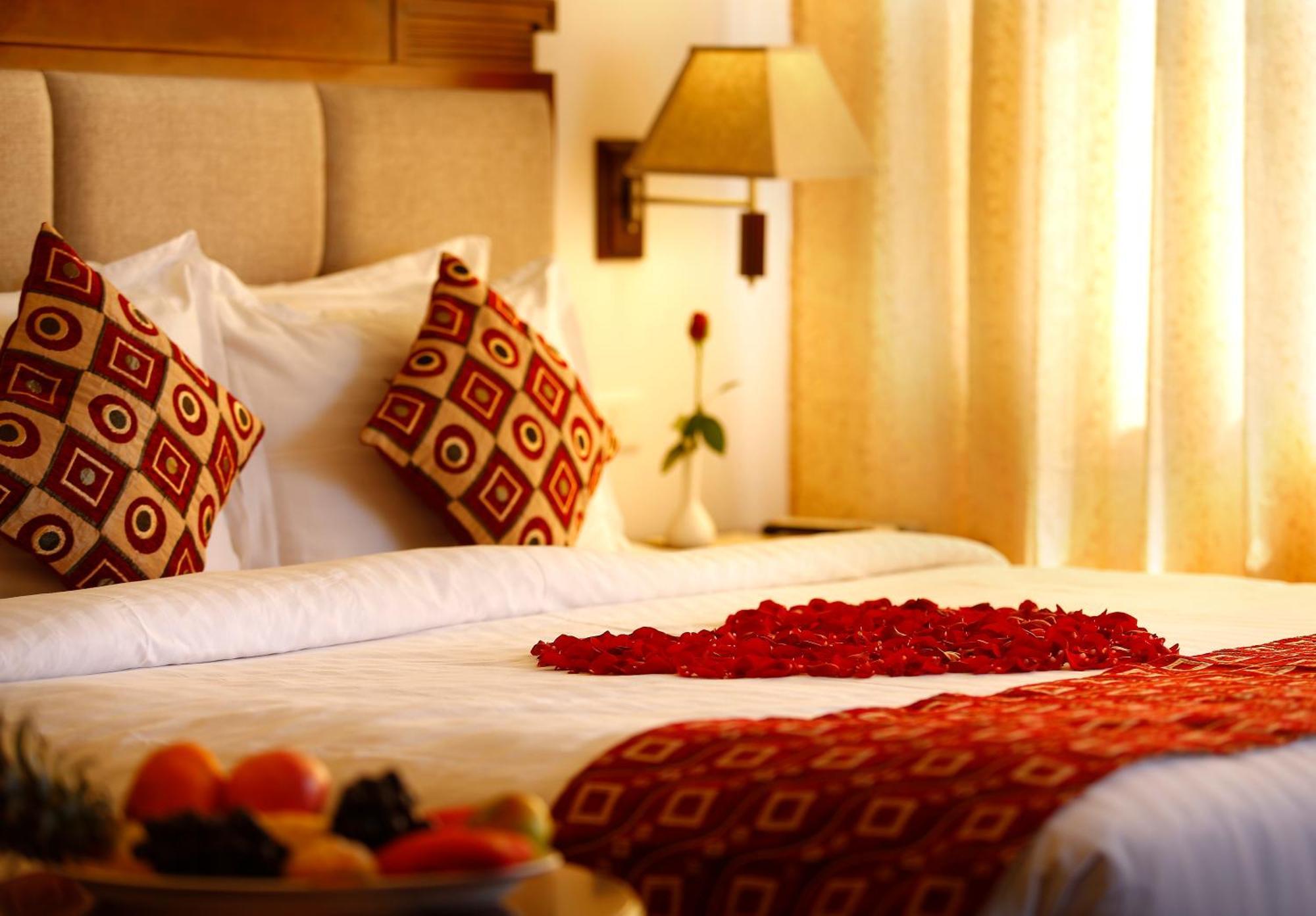 Valentine Suite
