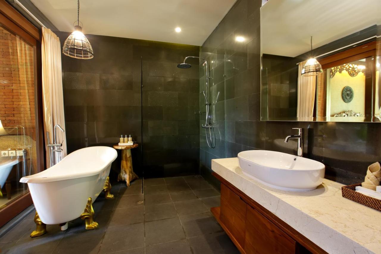 Habitación Suite Junior con vista a la piscina y té de la tarde gratis todos los días