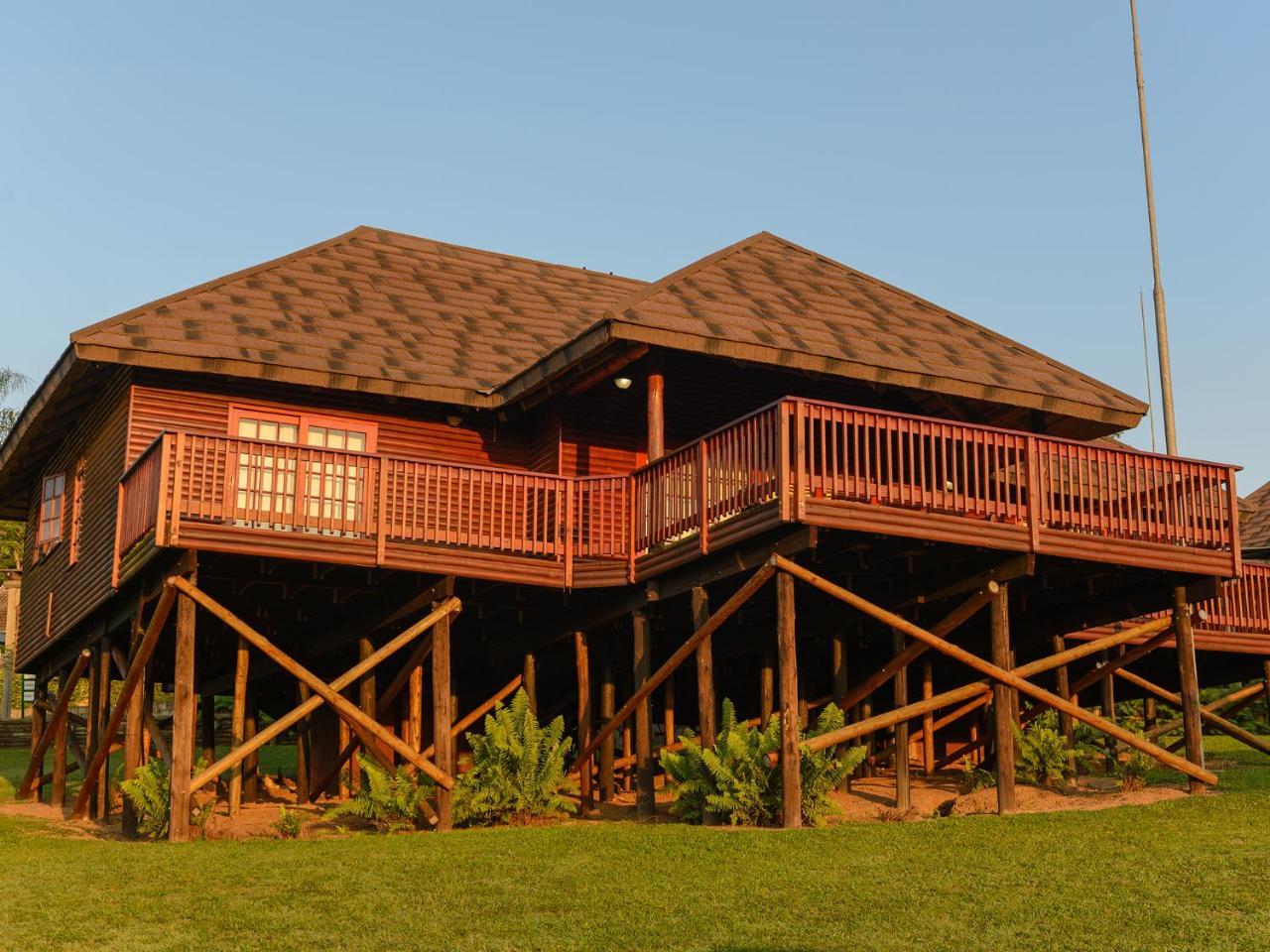 Three Bedroom Log Cabin