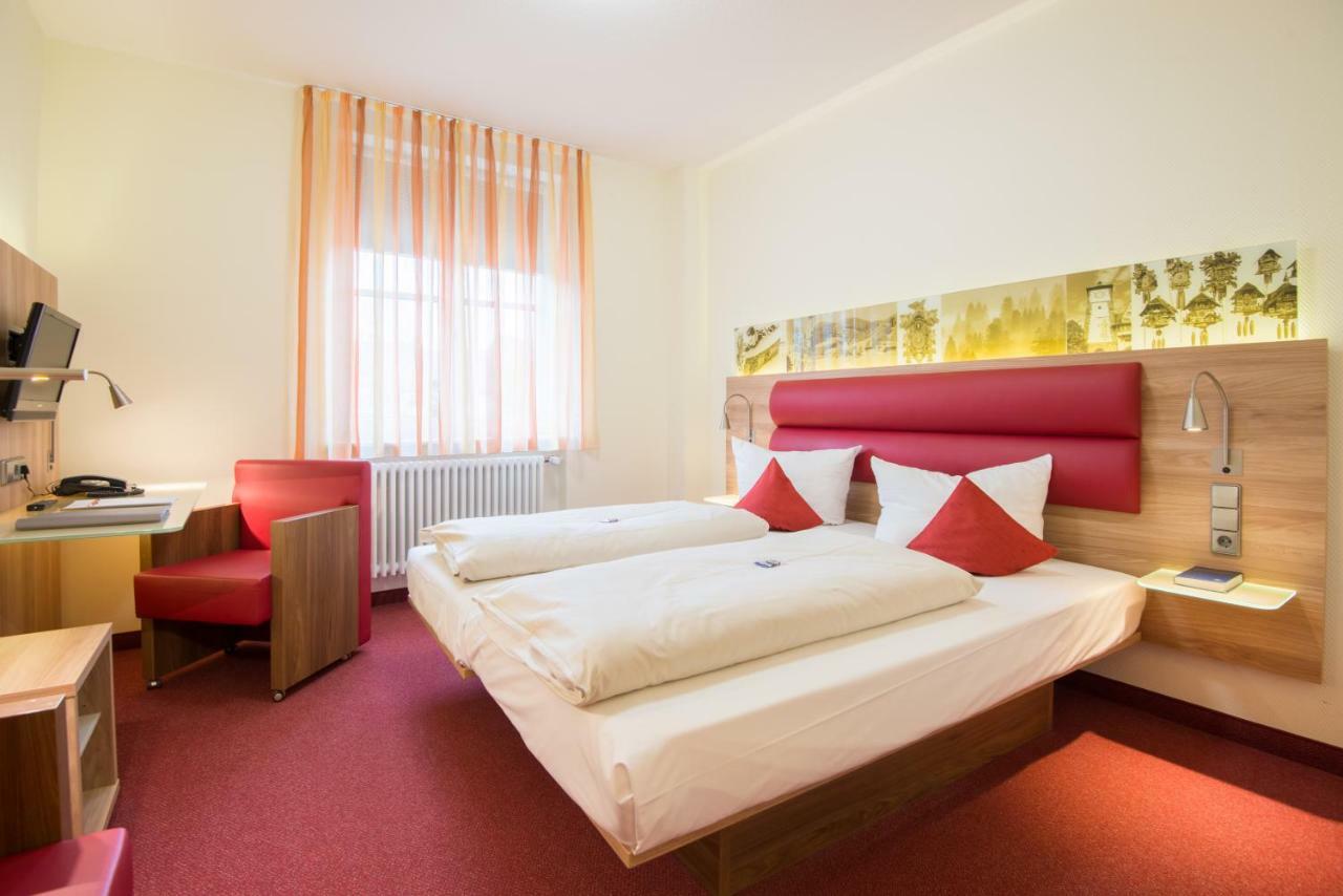 Standard Double Room,816003980:JPEG