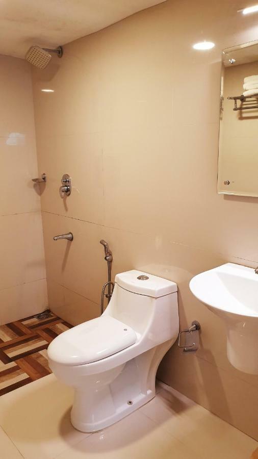 Deluxe Double Room,765476188:JPEG