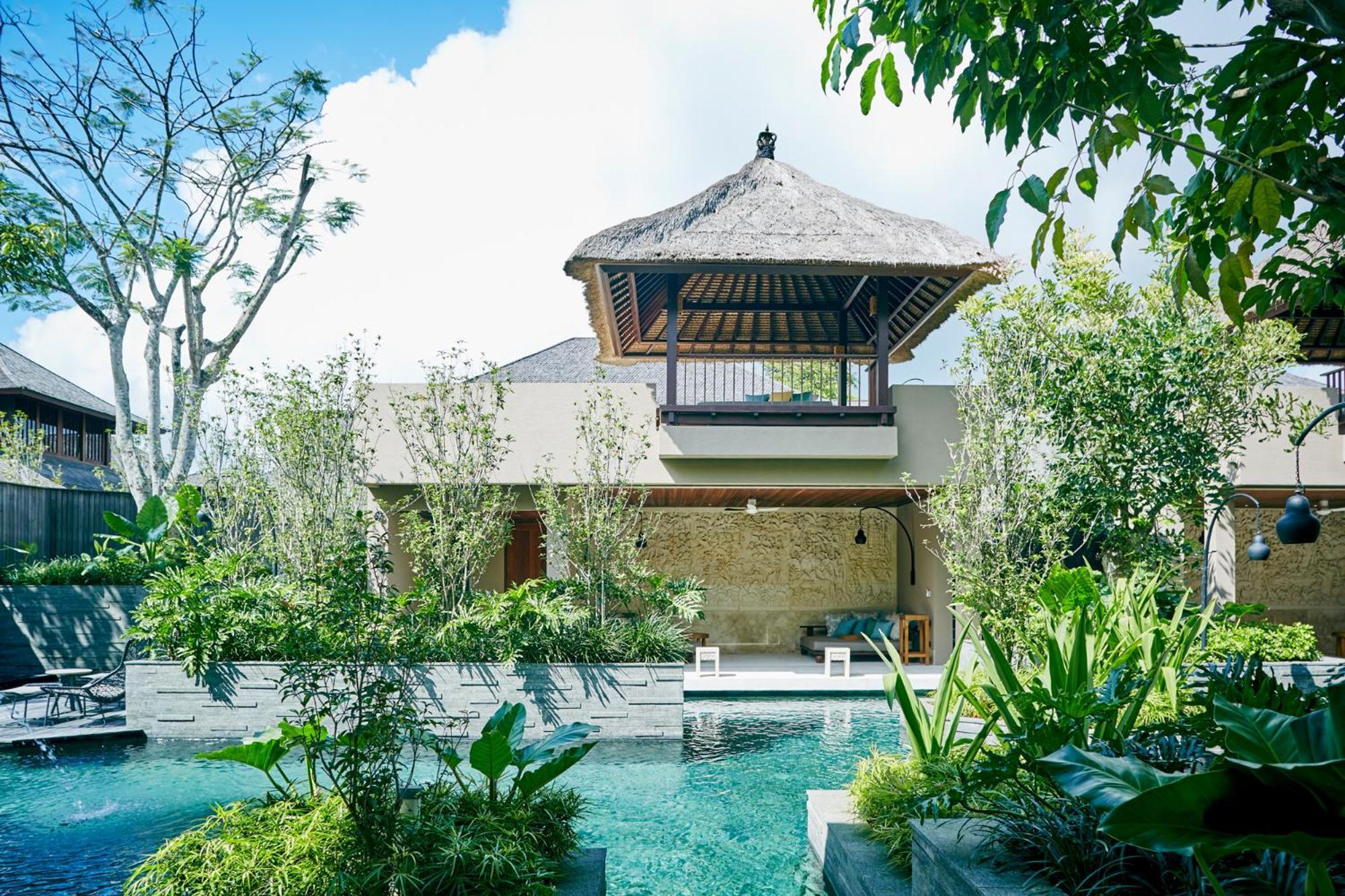 Bulan Garden Pool Access Villa