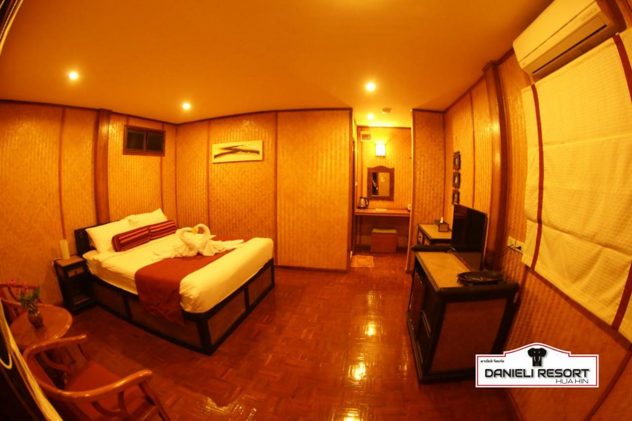 Deluxe Bungalow