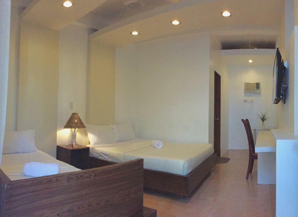Grand Deluxe Room