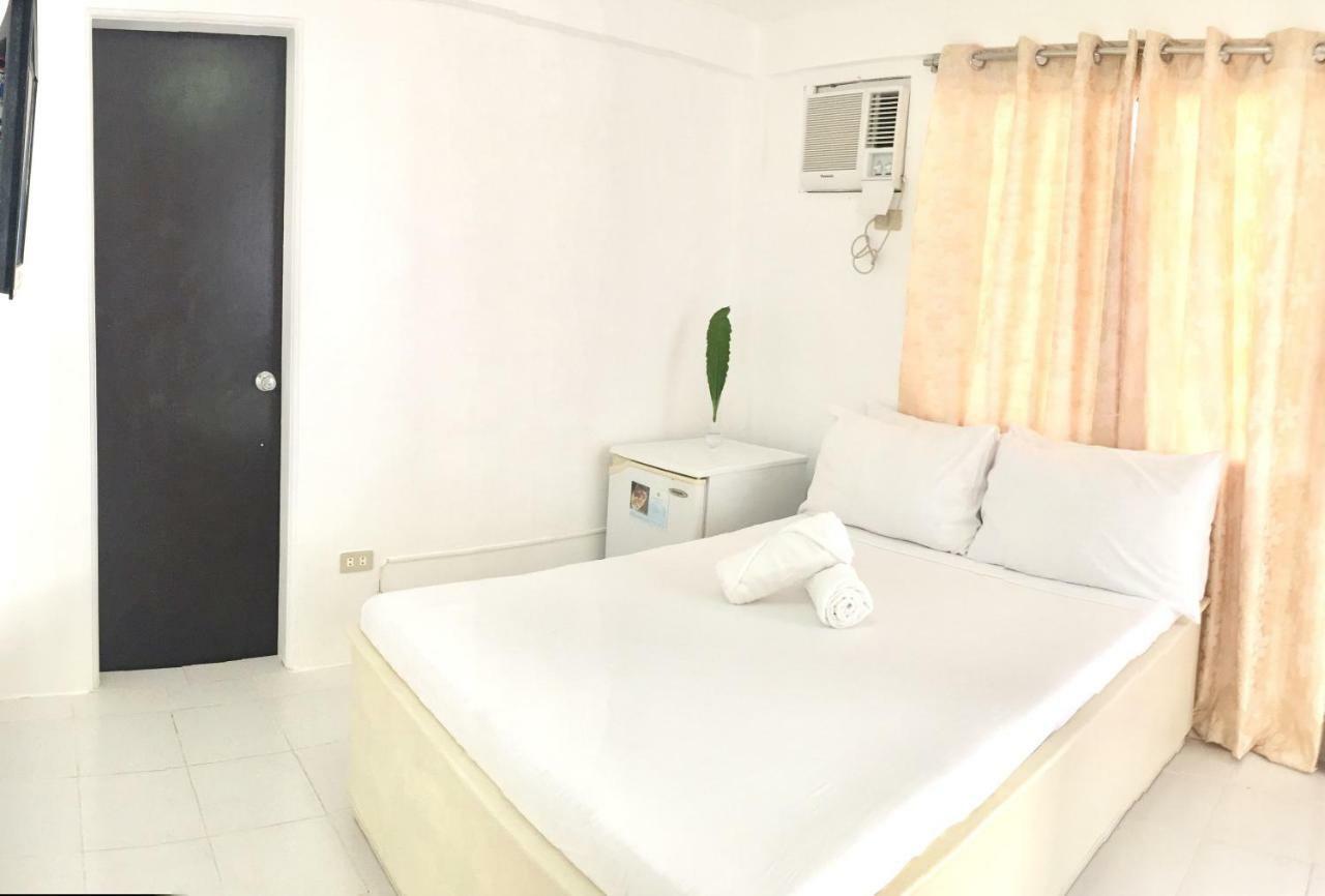 Single Deluxe Room