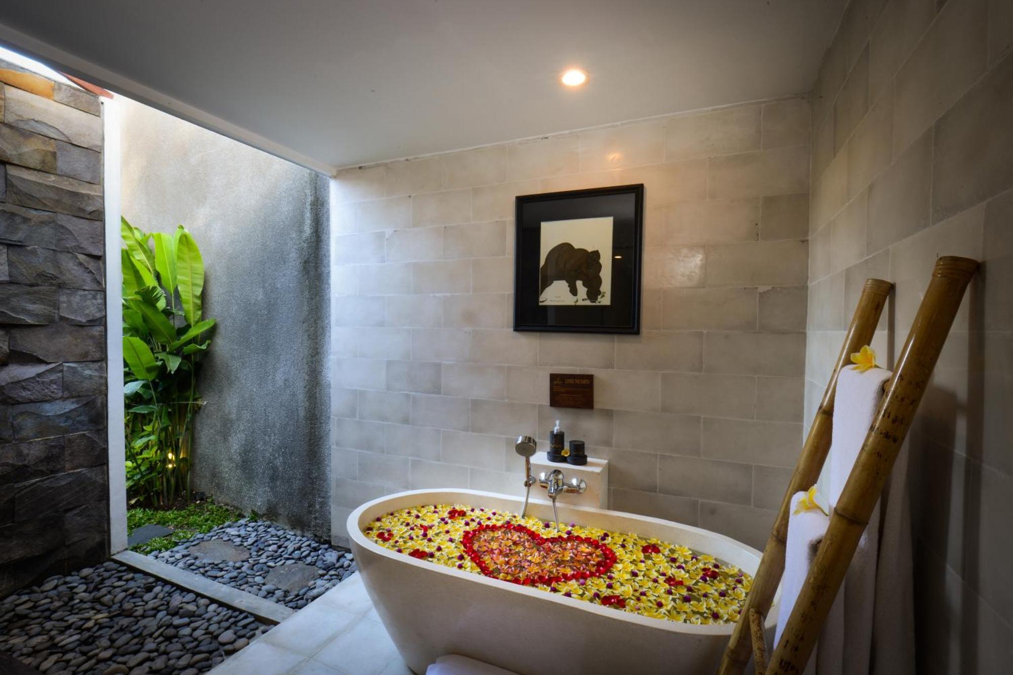 One-Bedroom Villa Private Pool Benefit