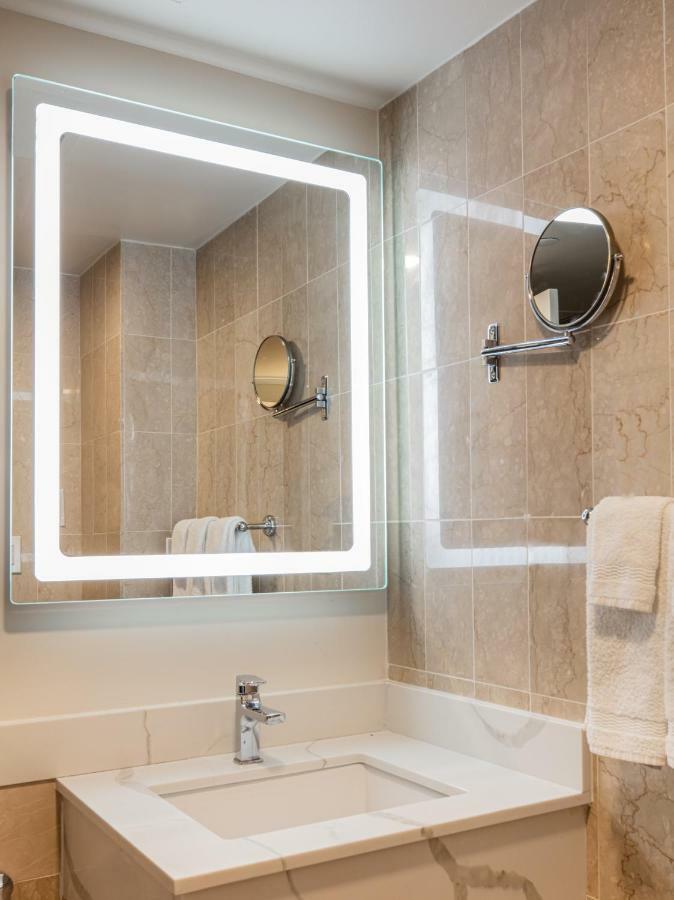 Luxe King,912186319:JPEG