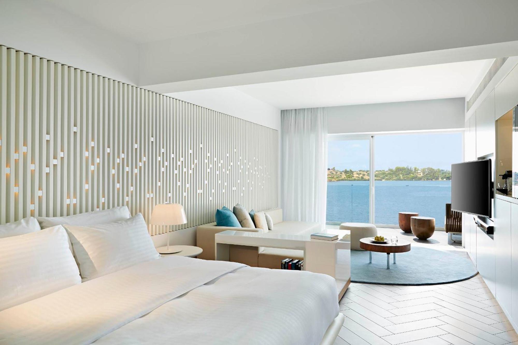 Ultra Roof Top Suite Jetted Tub Sea View,913992610:JPEG