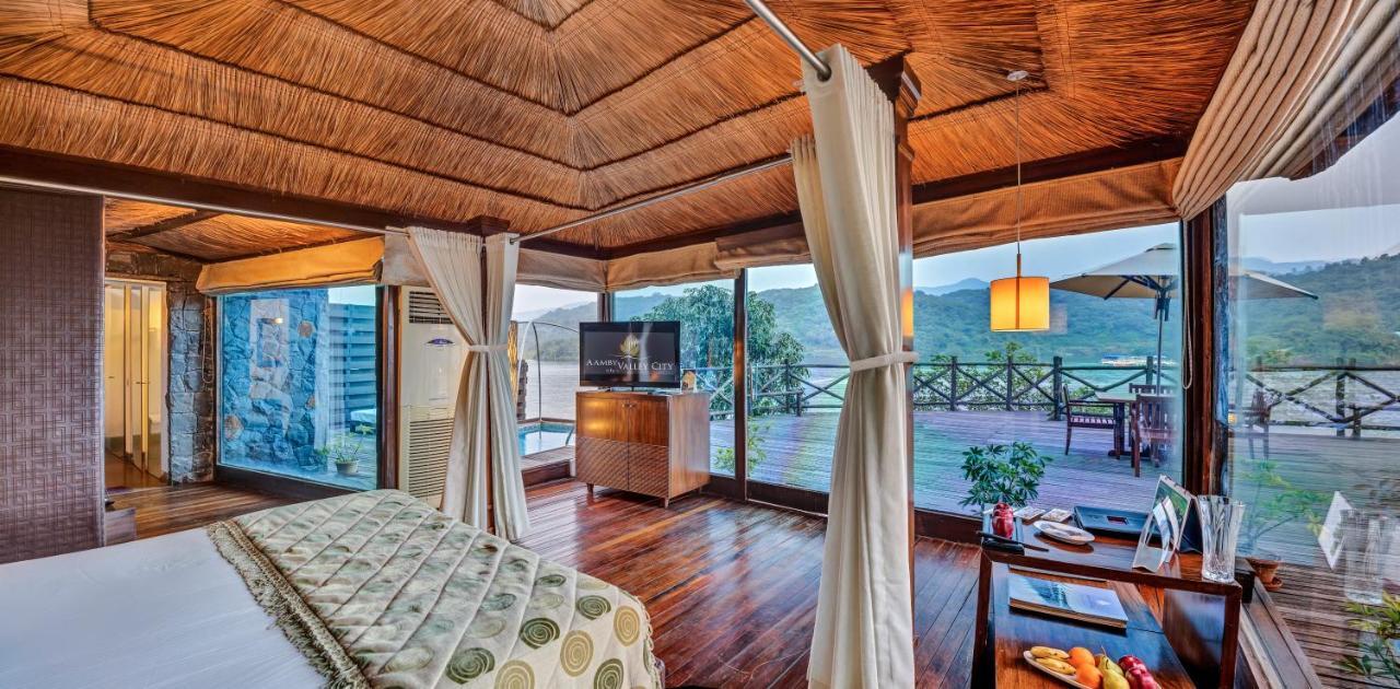 Lake Side Cabana Room  with Plunge Pool,917889910:JPEG