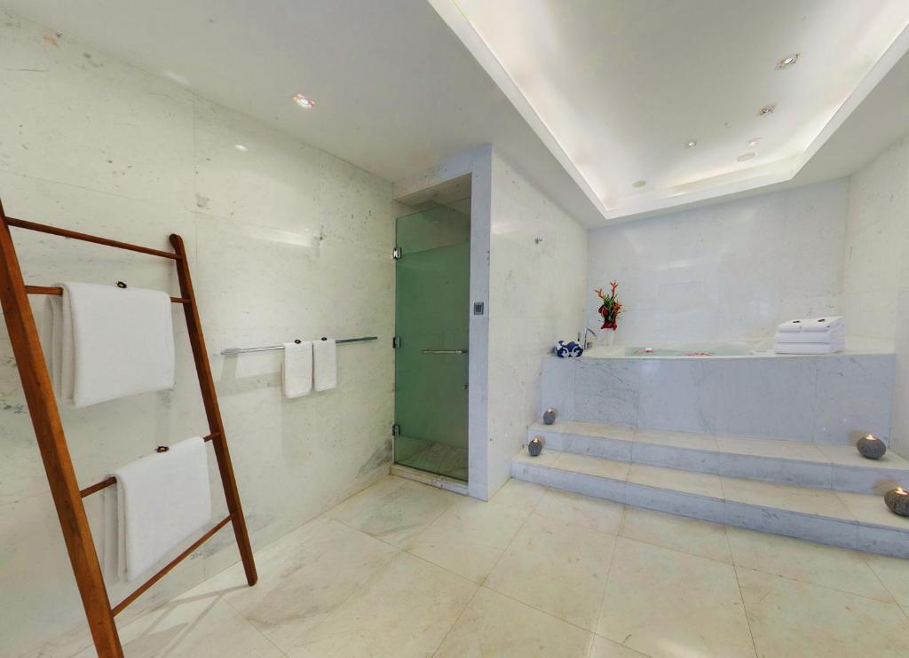 Fortress Residence Suite,1199891839:JPEG