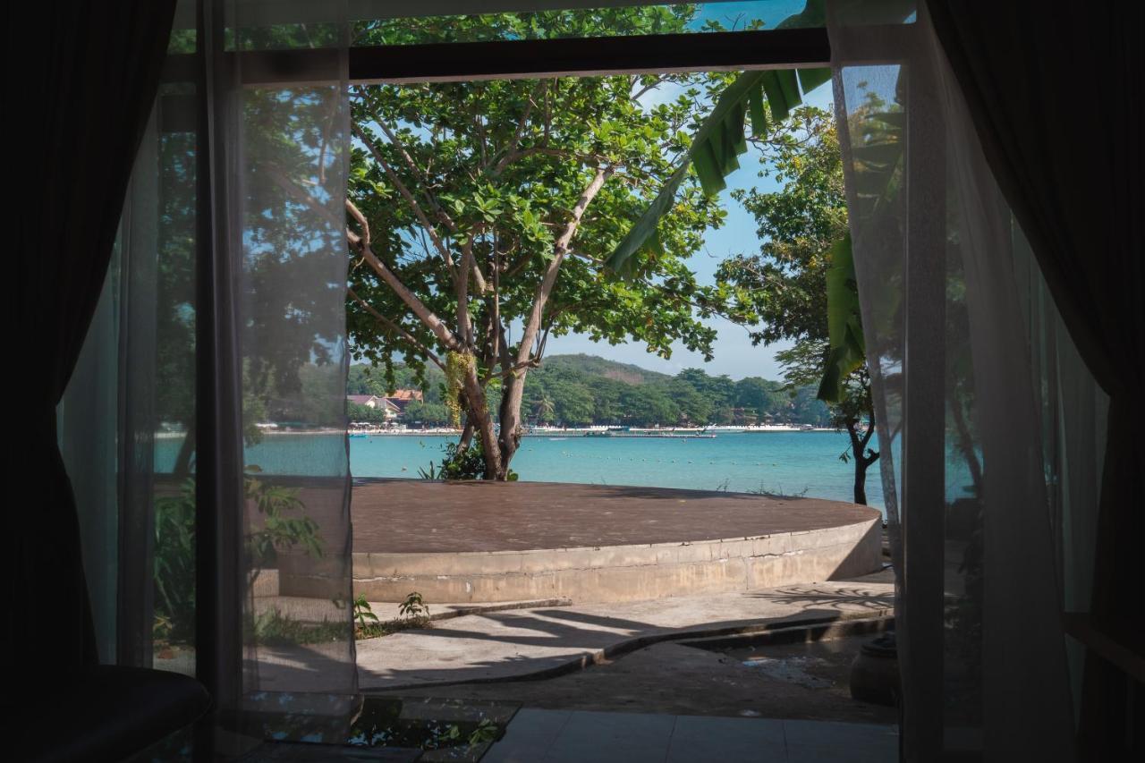 Pool View Twin Villas