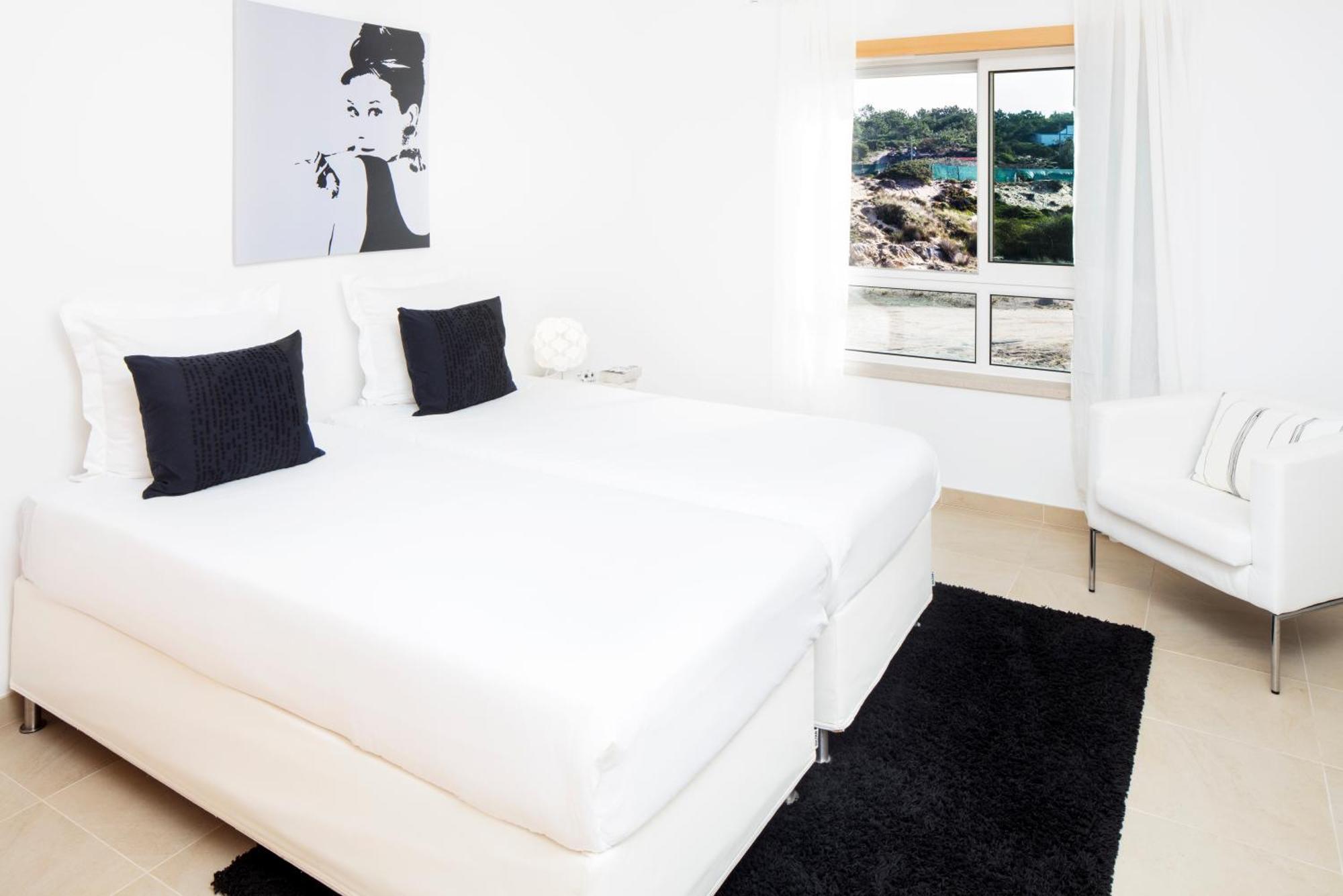 Two-Bedroom Apartment with Sea View
