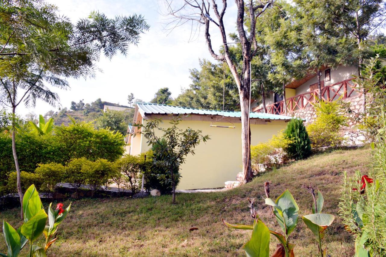 Cottage with Lawn