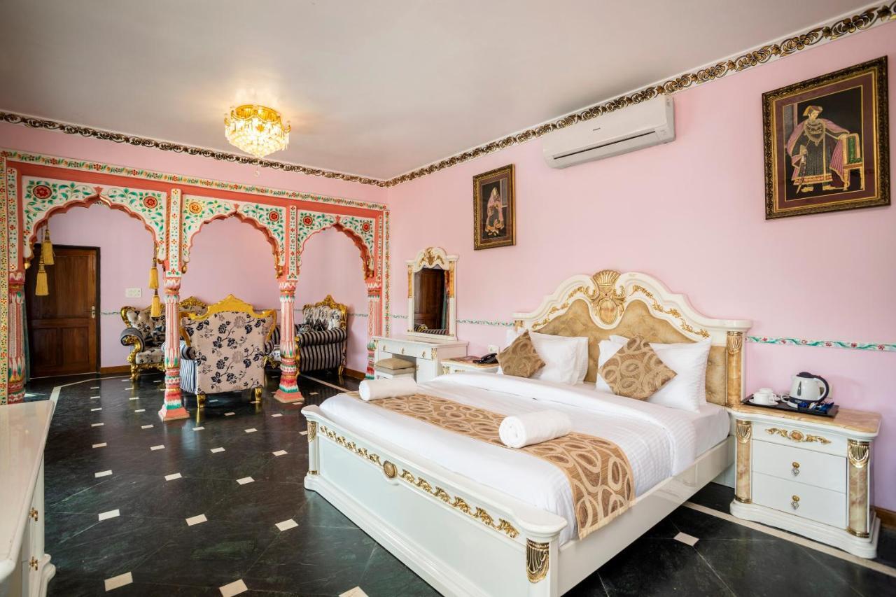 Maharaja Suite - 15% Discount on Food & Non-Alcoholic Beverages,943487311:JPEG