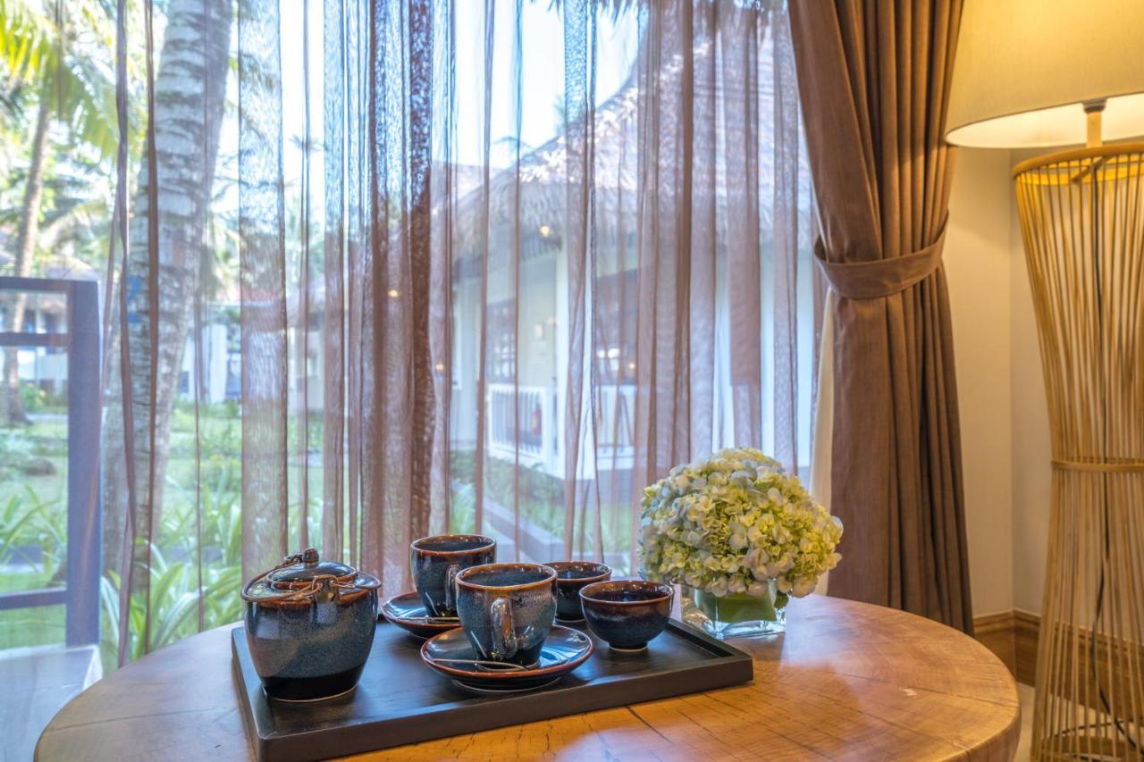 Bungalow Garden View