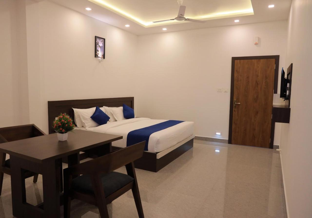 Deluxe Family Room,973438711:JPEG