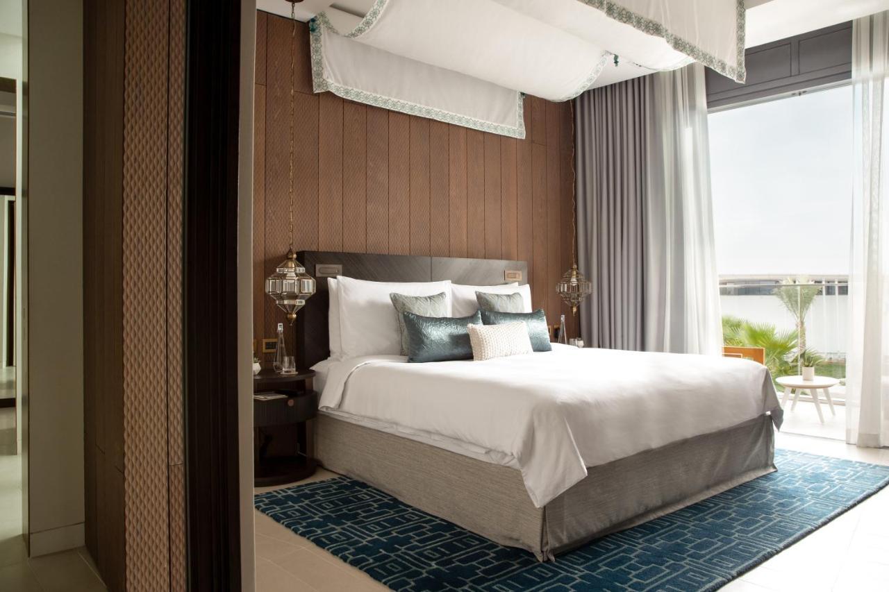 Abu Dhabi Suite