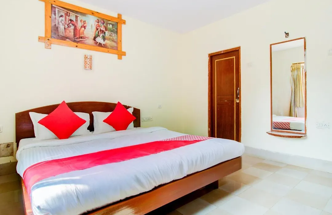 Oyo 66827 Island Club Resort-1