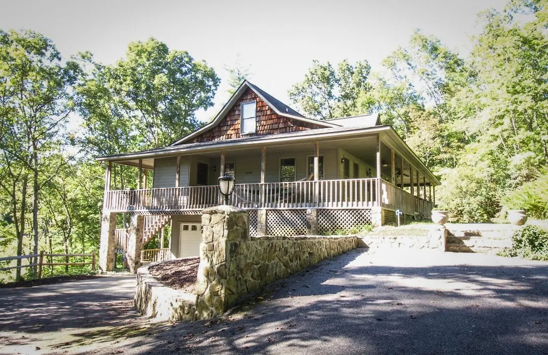 Paradise Hills, Winery Resort & Spa-1
