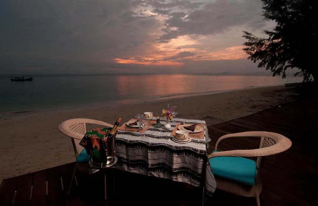Aseania Resort Pulau Besar-1