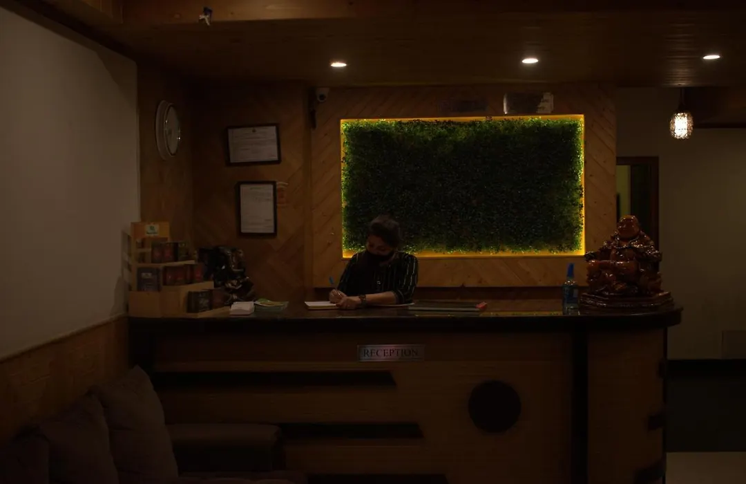 The Green Apple-1