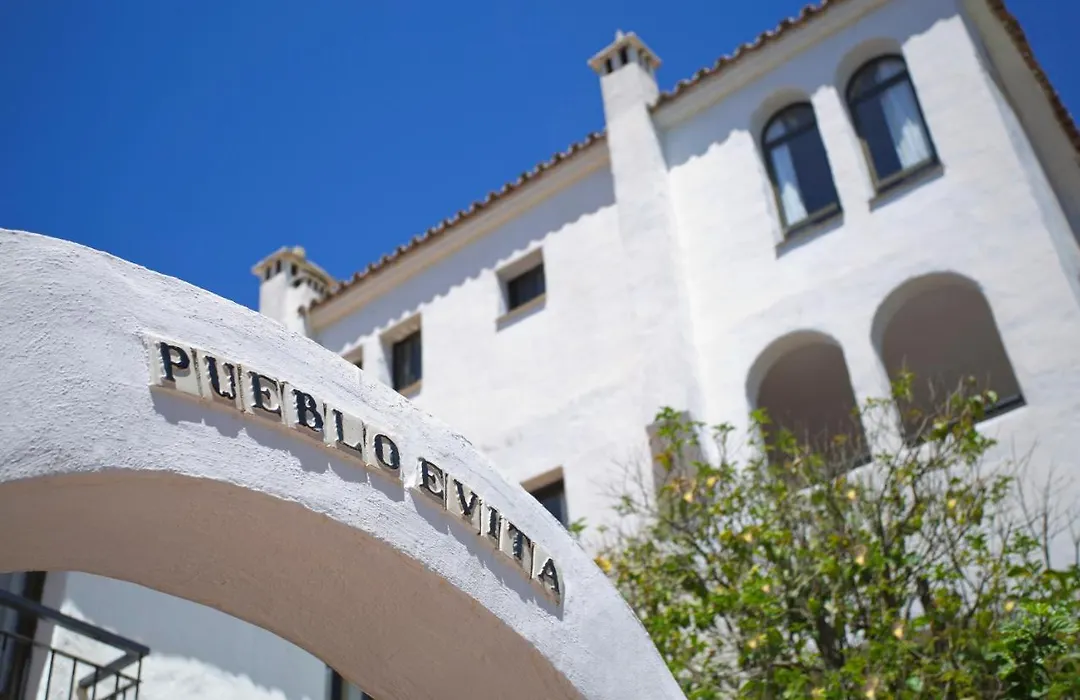 Pueblo Evita-1
