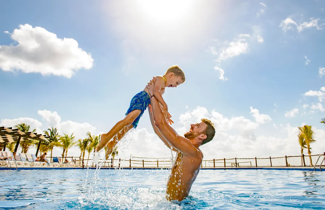 Allegro Playacar-1