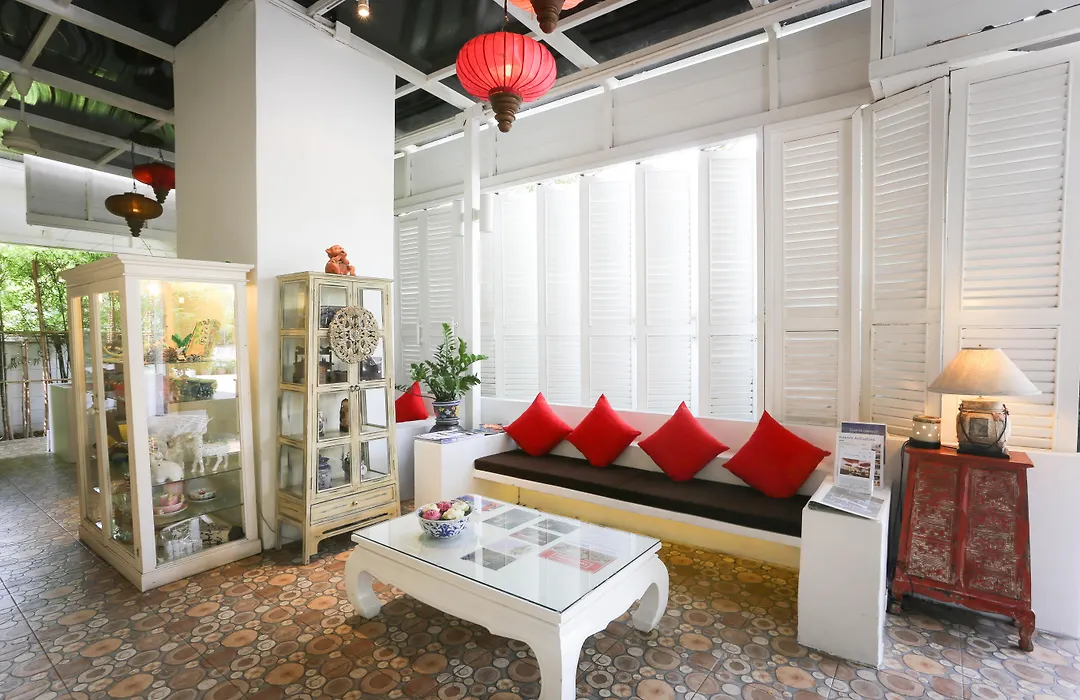 Laksasubha Hua Hin-1