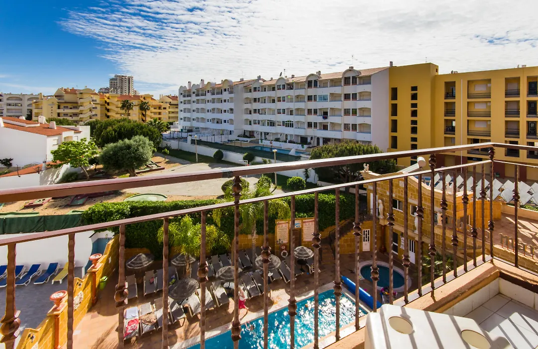 Choromar Apartments-1
