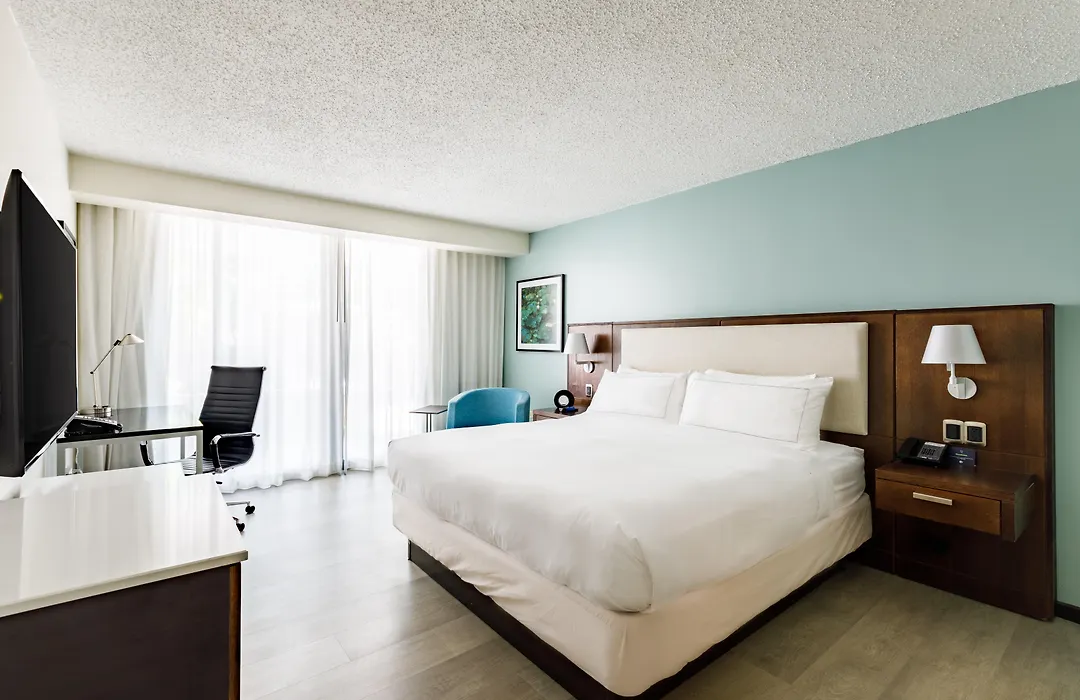Doubletree By Hilton San Juan-1
