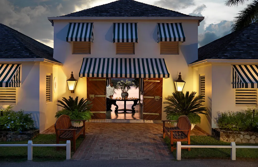 Round Hill Hotel & Villas-1