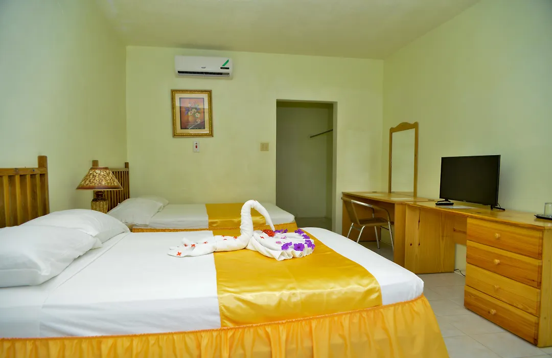 Fun Holiday Beach Resort-1