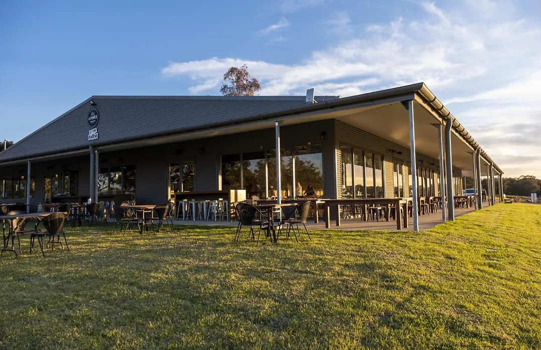 Hunter Valley Resort, Hunter Farm Adventure Centre & 4 Pines At The Farm-1