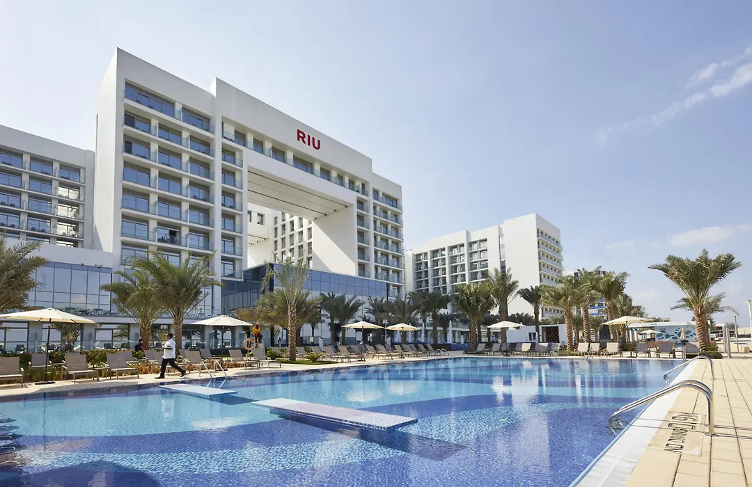 Riu Dubai Beach Resort-1