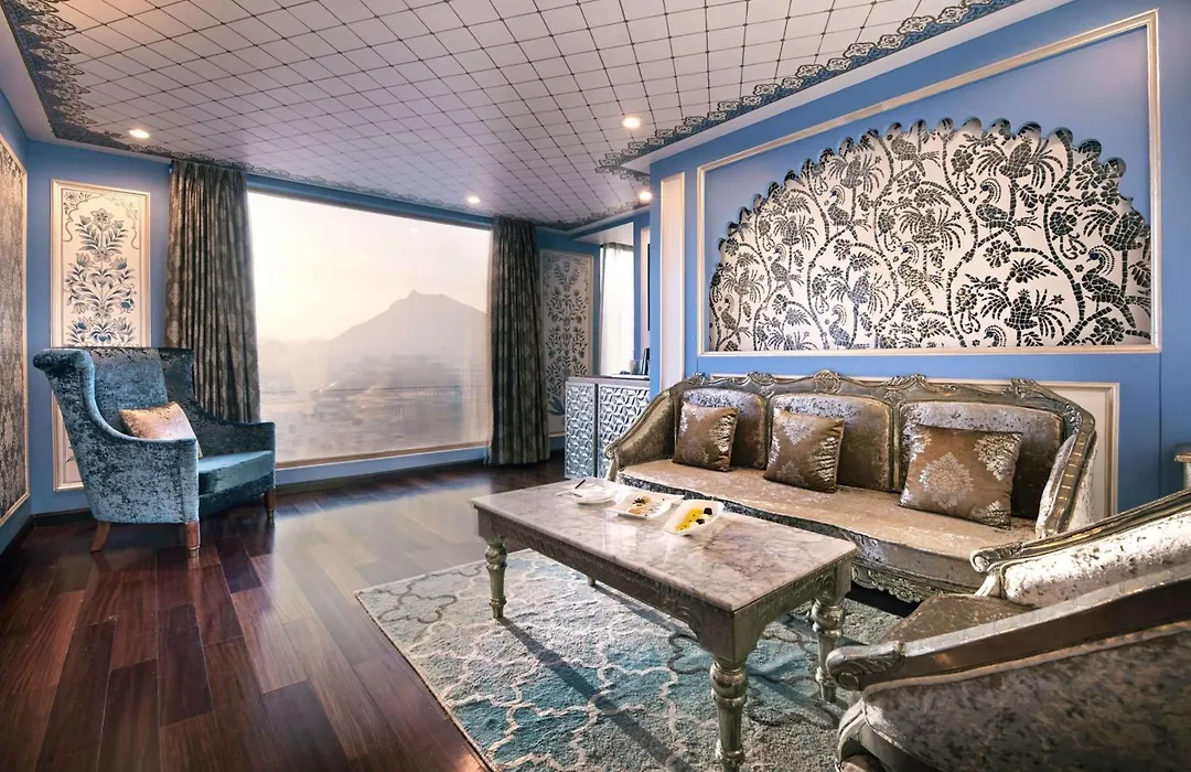 Radisson Blu Udaipur Palace Resort & Spa-1