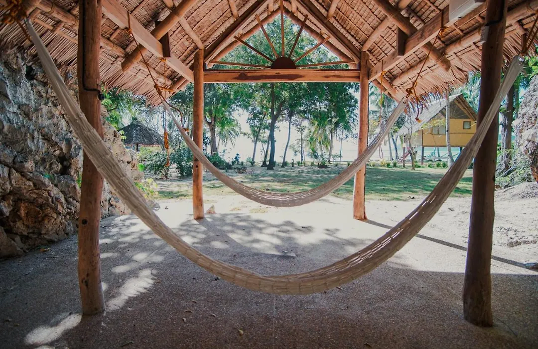 Sangat Island Dive Resort-1