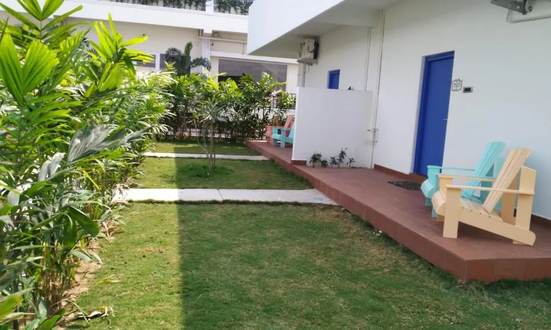 Riviera Beach Resort-1
