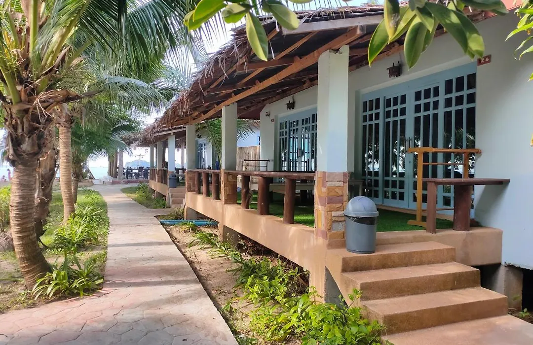 Banana Beach Resort-1