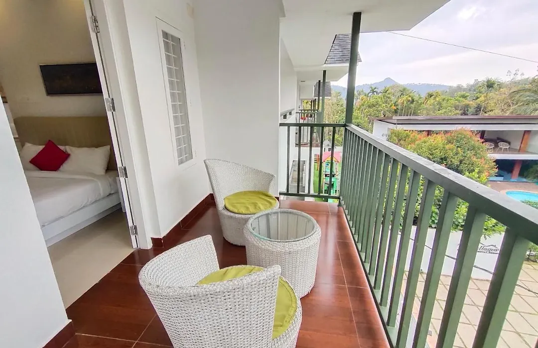 Le Villagio Resort & Domes-1