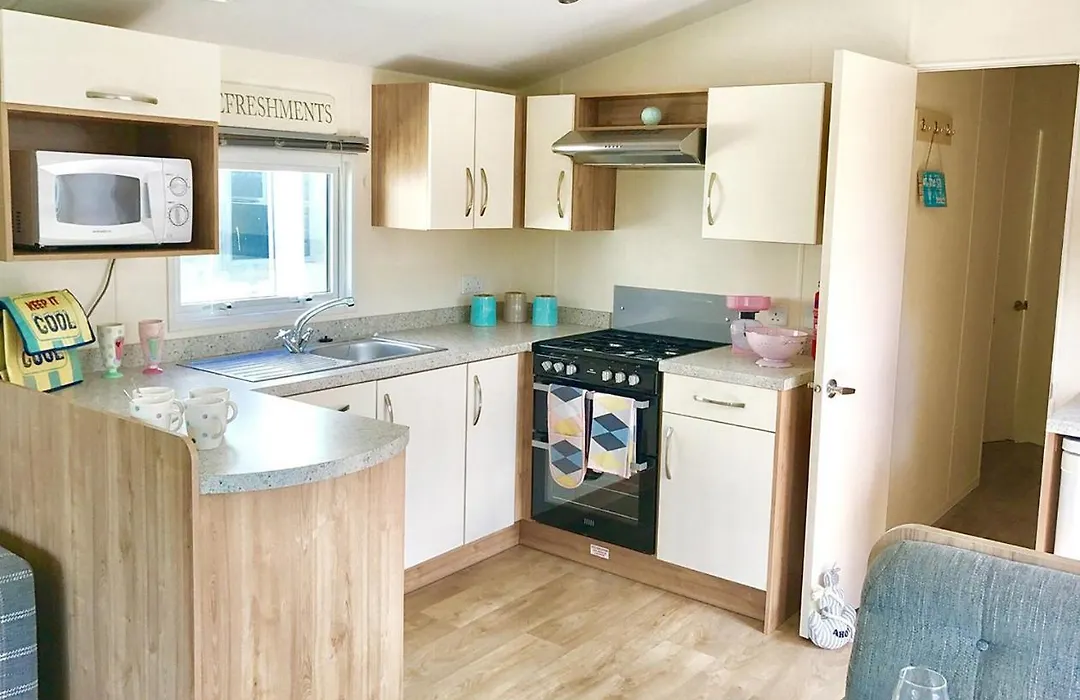 Mersea Island By Away Resorts-1