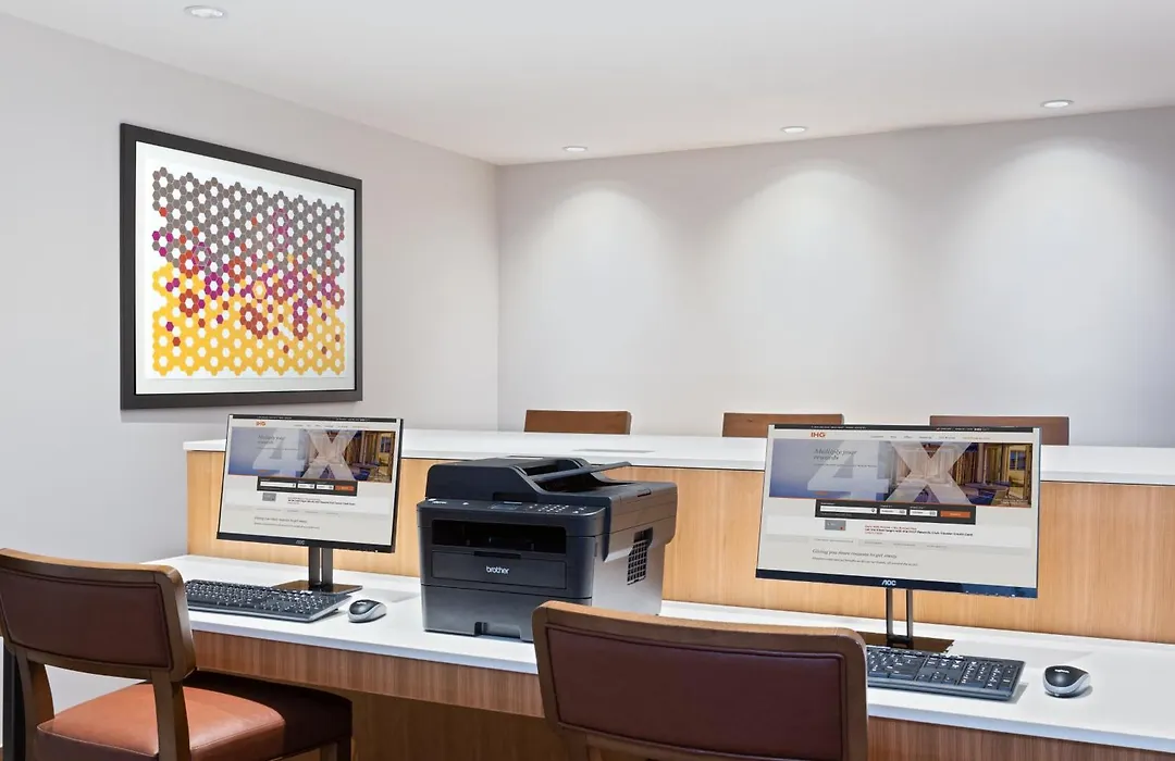 Holiday Inn Express Ft Lauderdale Cruise-Airport By Ihg-1