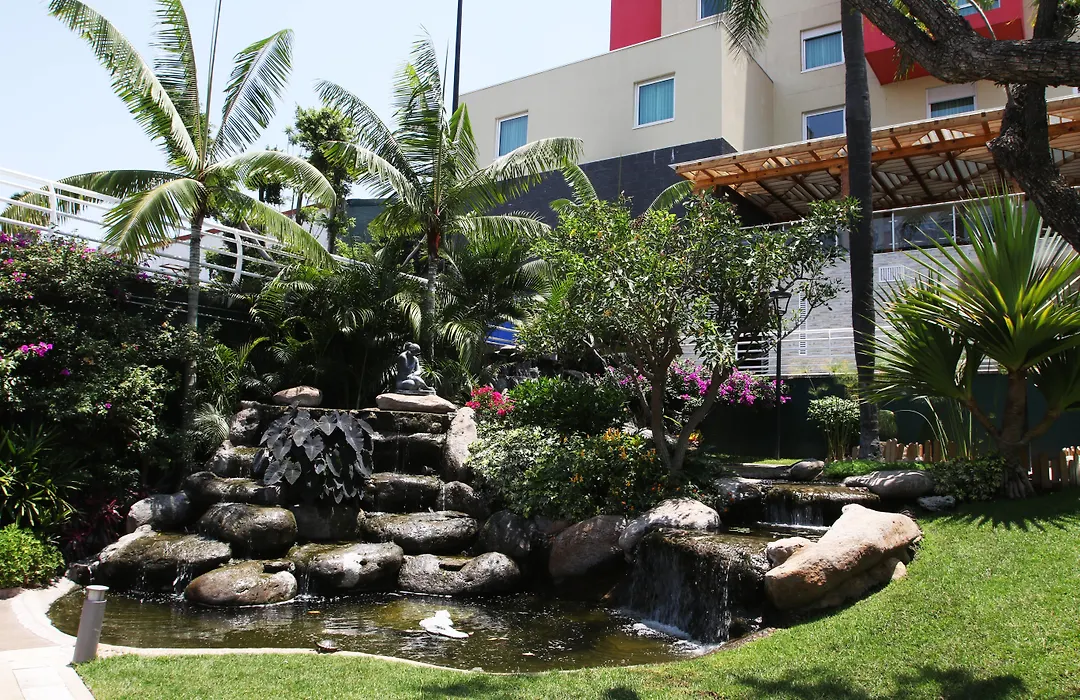 Holiday Inn Express & Suites Cuernavaca By Ihg-1