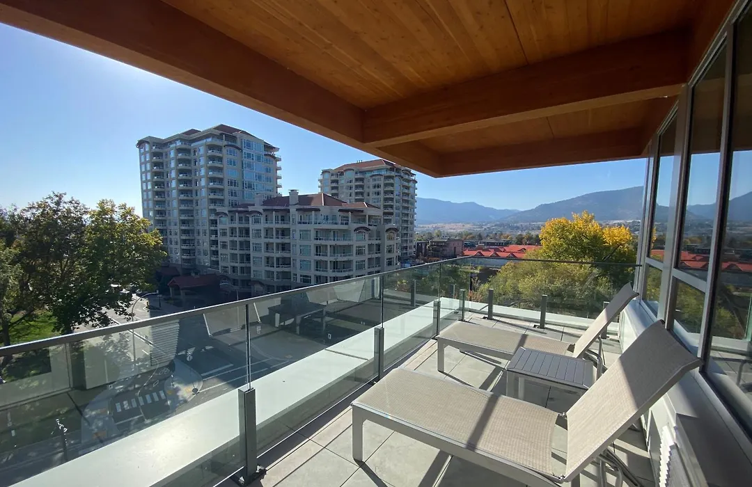 Penticton Lakeside Resort-1