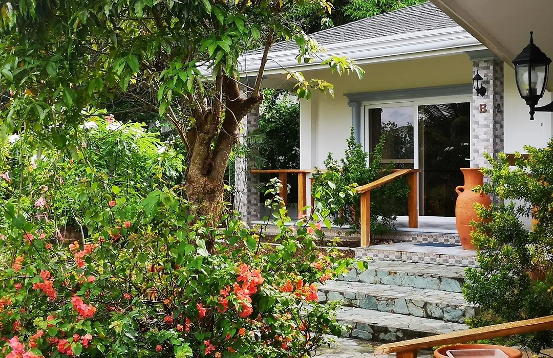 Garden Bungalows Resort-1