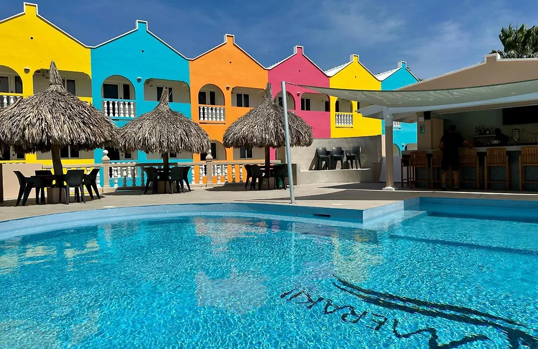 Merakii Seaview Escape Curacao-1