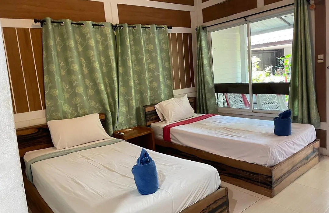 Phi Phi Twin Palms Bungalow-1