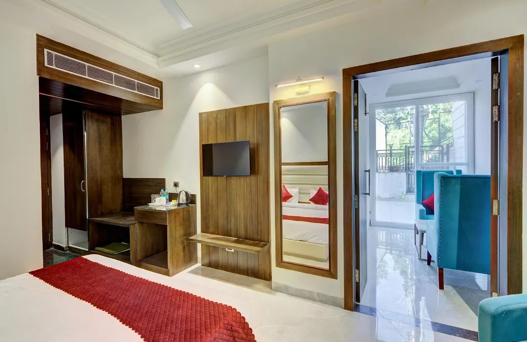 Luxe Resorts - Centrally Heated Air Conditioned Hotel In The Heart Of Kasauli-1