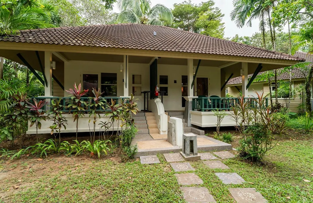 Baan Khaolak Beach Resort-1